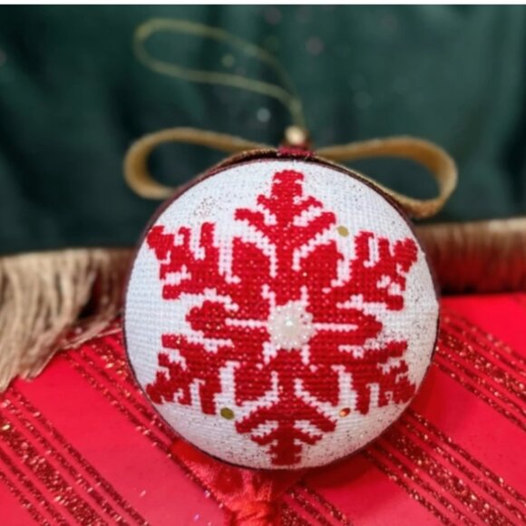 Handmade Christmas Ornament with Red Cross-Stitch Snowflake – Holiday Tree Decor - Picture 3 of 6